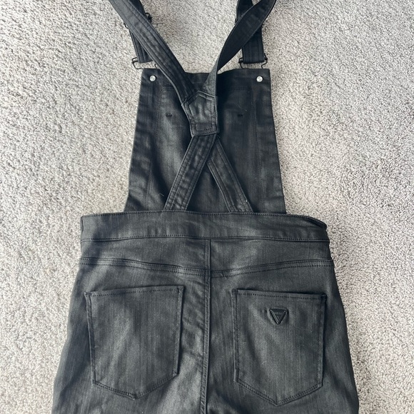 Guess black overalls new - Picture 3 of 4